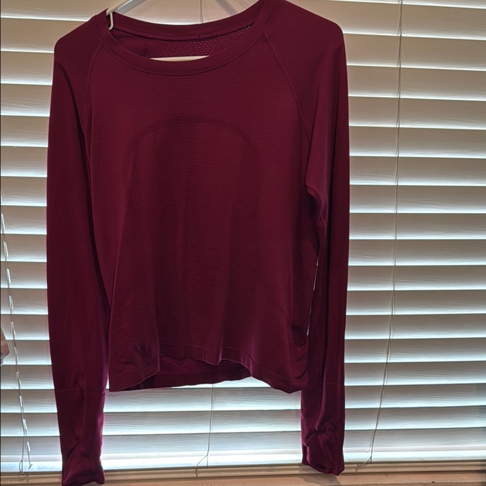 Lululemon Athletica Fuschia Swiftly Long Sleeve race length
